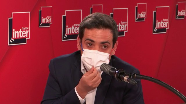 Stéphane Séjourné : On vit depuis quelques années, sur les chaînes info, une grille des programmes remplacée par la priorité au direct, et une suréditorialisation des programmes. Les éditorialistes ont remplacé les responsables politiques.