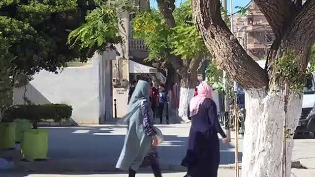 الجزائر تعيد فتح حدودها جزئياً بعد 15 شهراً من إغلاقها بسبب كورونا