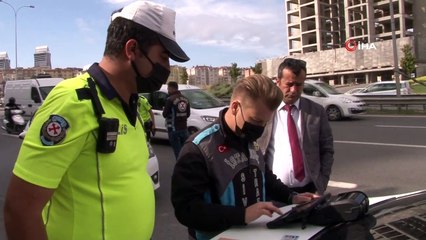 Maltepe'de çakarlı araç ve emniyet şeridi denetimi