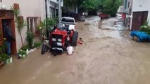 Bursa’nın Gemlik ve Mudanya ilçesi sele teslim