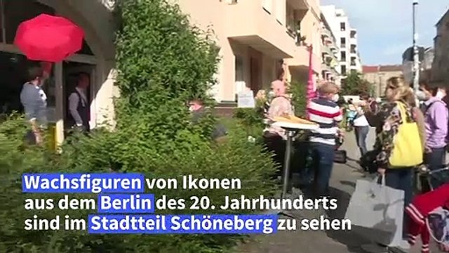 David Bowie und Marlene Dietrich: Wachsfiguren auf Berlins Straßen