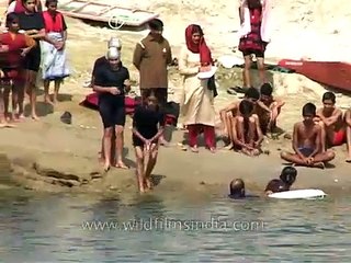 Baywatch India_ Swimming classes on river Beas