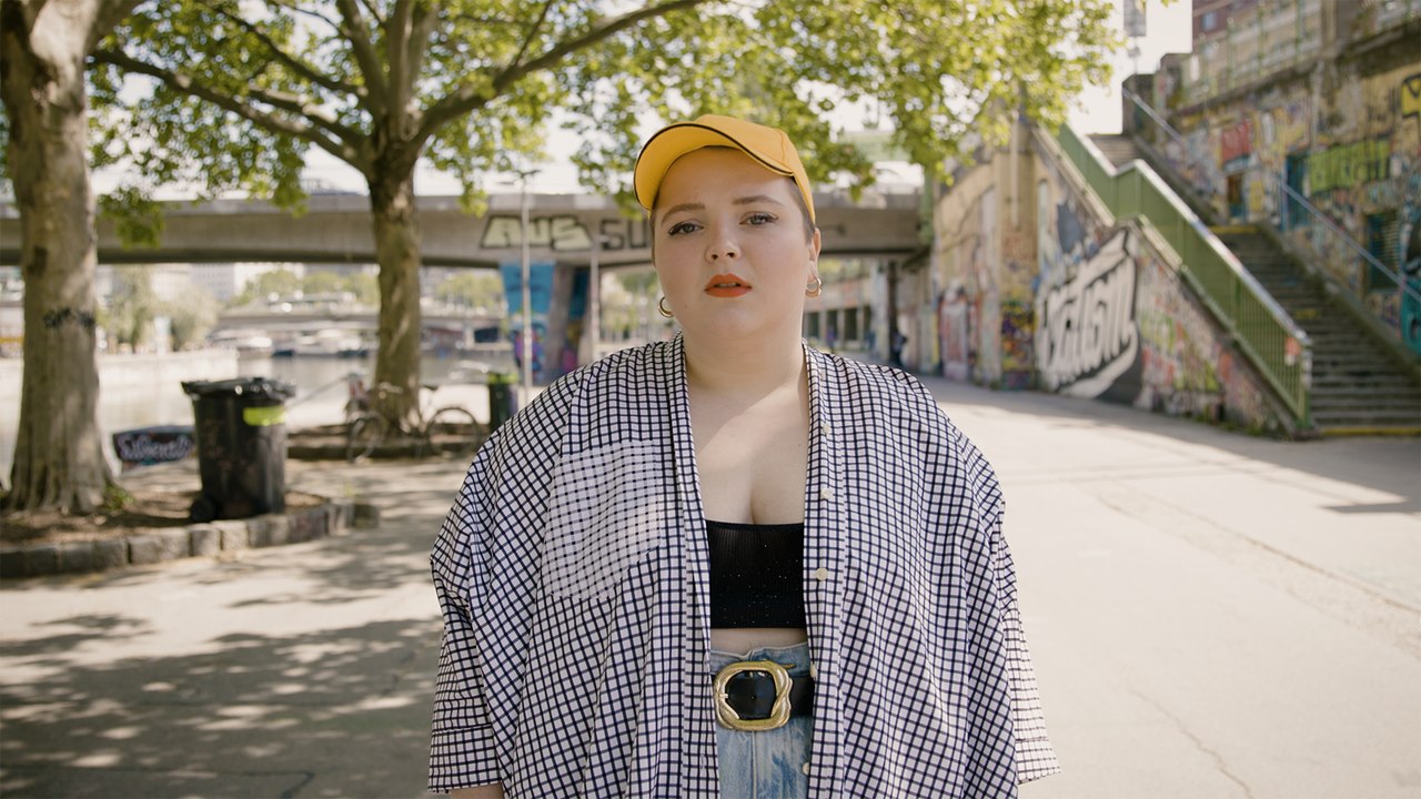 Musikerin Christl: 'Catcalling sollte nicht zu unserem Alltag gehören'