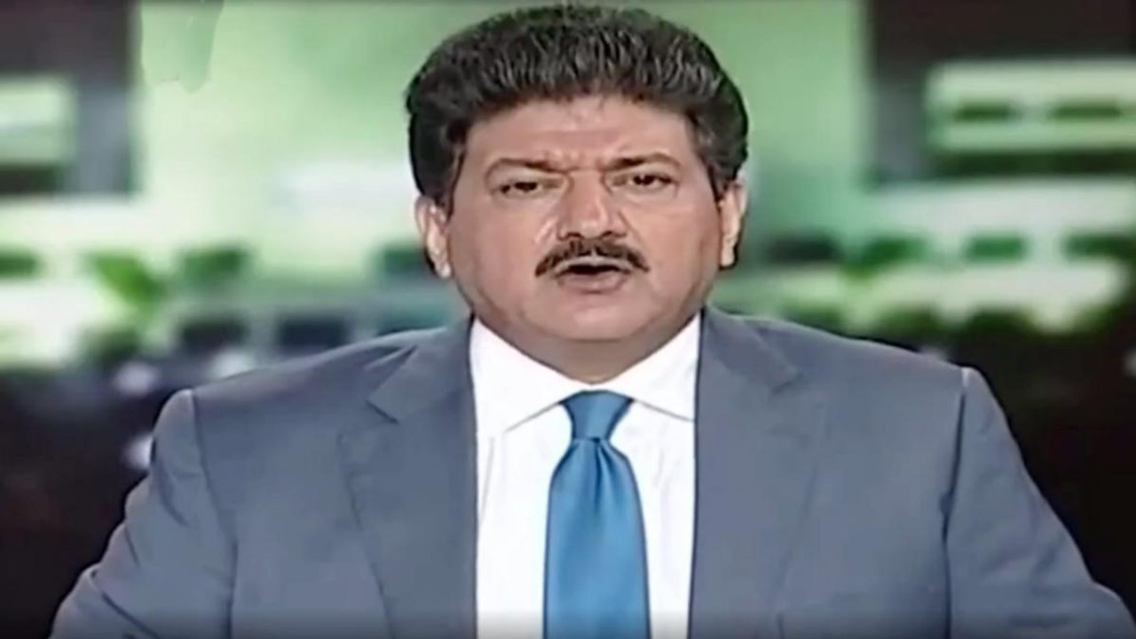 Pak journalist barred from hosting his TV show, here's why? - video ...