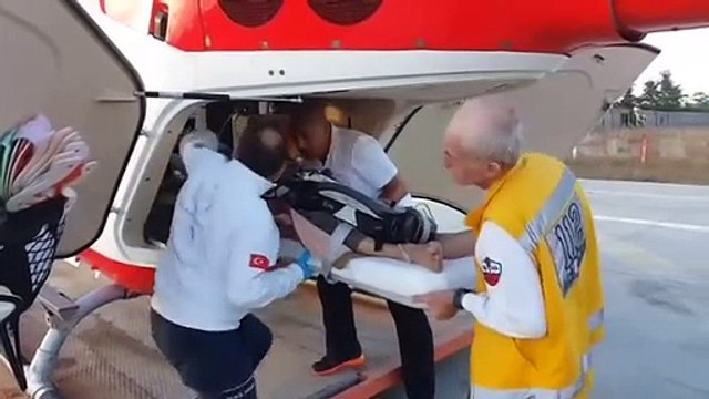 Kalbi duran hastanın yardımına ambulans helikopter yetişti