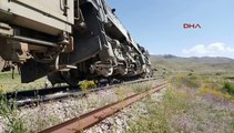 Yük trenine PKK'dan bombalı saldırı