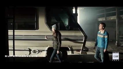 Superman & Lois 1x08 Sneak Peek Holding the Wrench (2021) Tyler Hoechlin superhero series