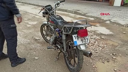 BURSA MOTOSİKLETİNİN ŞASİ NUMARASI VE PLAKASI UYUŞMAYINCA GÖZALTINA ALINDI
