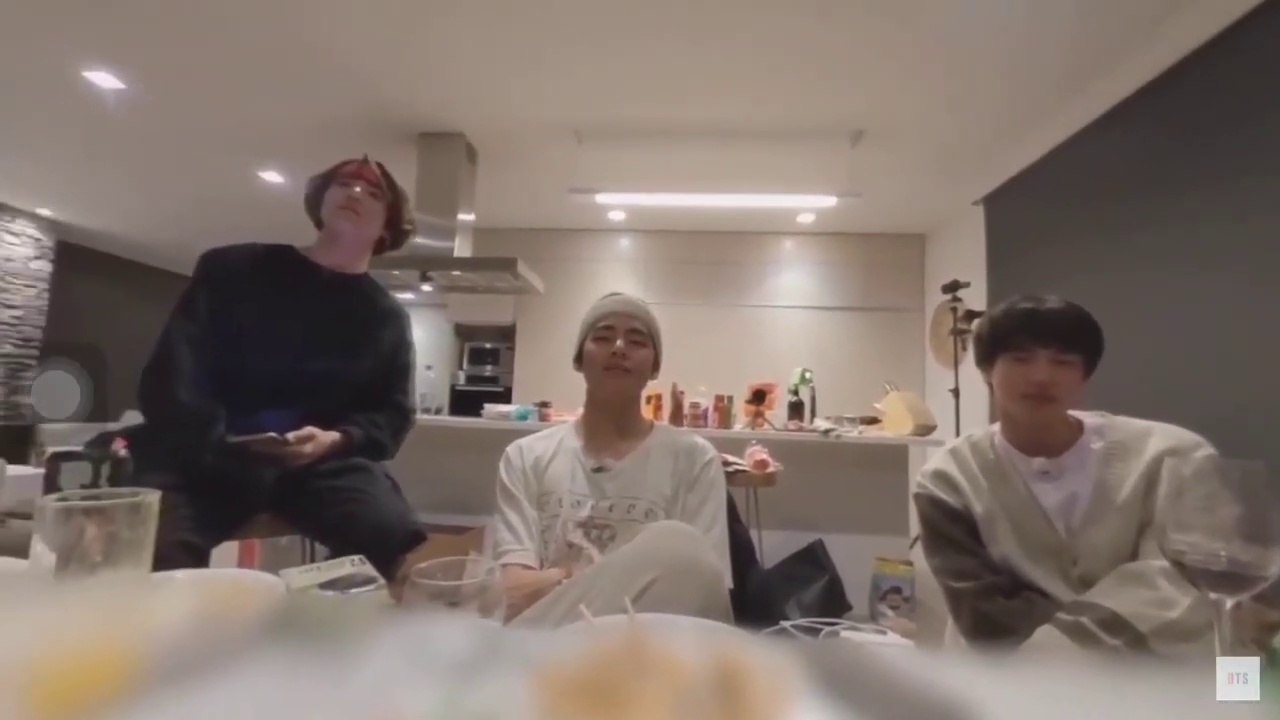 BTS 방탄소년단 Bon Voyage Season 4 Preview Clip 4 | Bonus Clip singing Jin's cover Mom [moving ver]