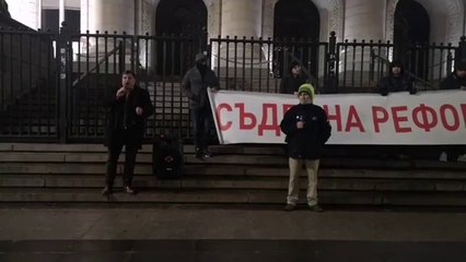 Протест срещу каскета