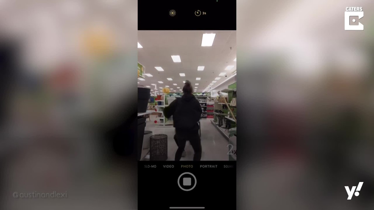 'Don’t get caught in the photo'-Challenge im Supermarkt