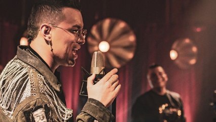 Siente el quinto elemento de Yeison Jiménez