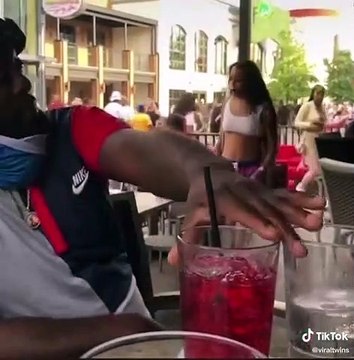 Elles sont parties du restaurant sans payer mais ont oublié les clés sur la table