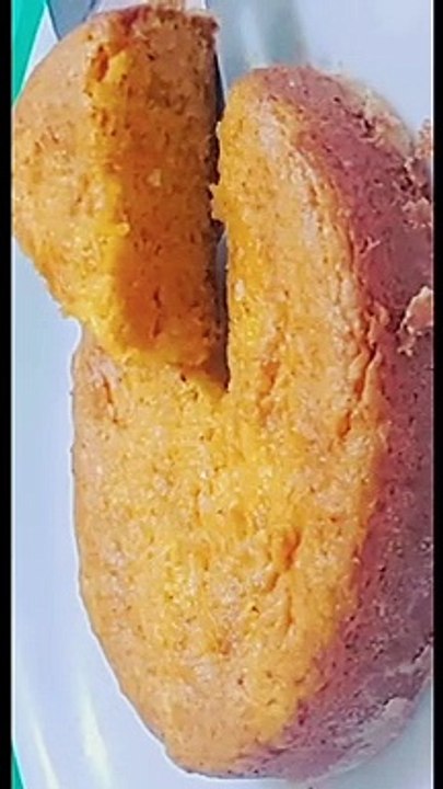 Mango Cake I Eggless Mango Cake I Without Oven, Butter Paper, Cream, Condence Milk, Butter, Curd by Safina Kitchen