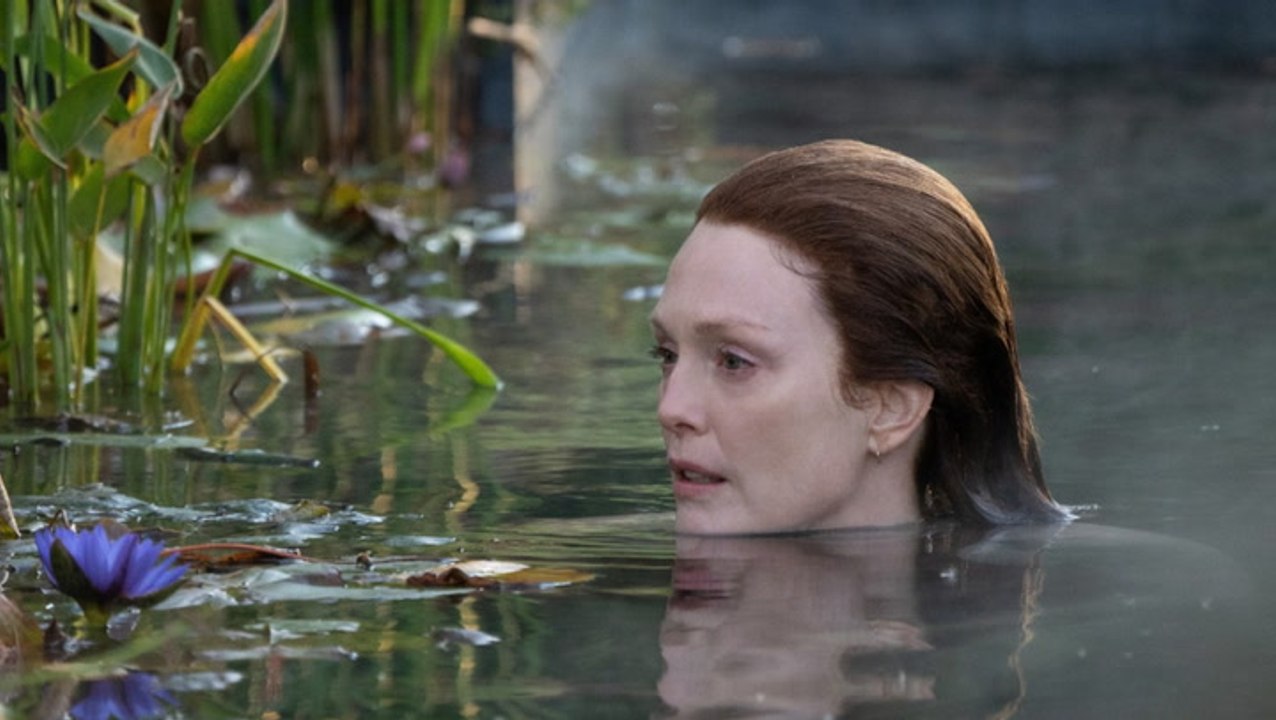 J.J. Abrams and Julianne Moore Talk Stephen King Series and Teases New Horror Anthology Series | THR Interview