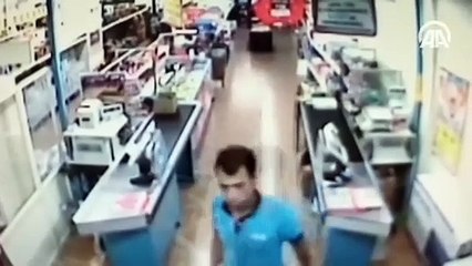 Gasp anı güvenlik kamerasında