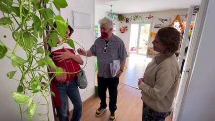 PARALLEL MOTHERS Movie - Behind The Scenes Clip