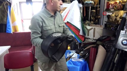 Deriden yüzlerce yıllık savaşçı zırhı yapıp dünyaya satıyor