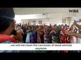 Dalit women in Gujarat taking oath to never pick up animal carcasses