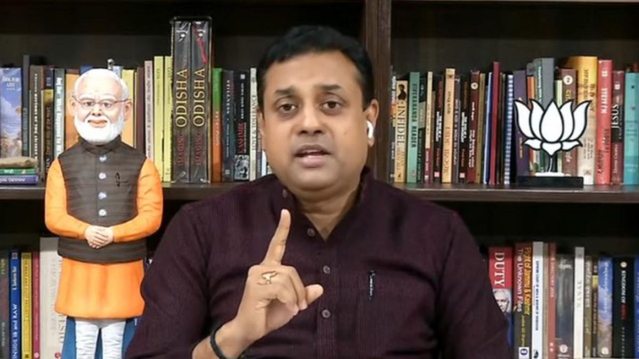 BJP attacks Kejriwal, claims COVID data is fudg...