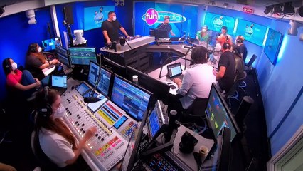Keen'V en interview et en live dans "Bruno dans la radio"