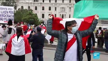Présidentielle au Pérou : un duel serré sur fond de pandémie de Covid-19