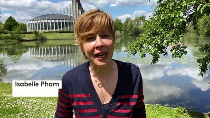 Atteinte de sclérose en plaques, Eva est devenue influenceuse pour partager son combat