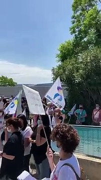 Martigues: Manifestation des AESH en cours à Notre Dame des marins