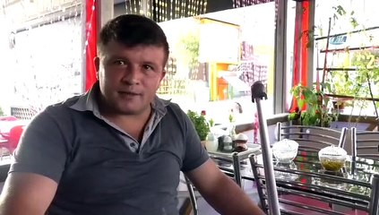 Torpilin üzerine basınca parmakları kırıldı!