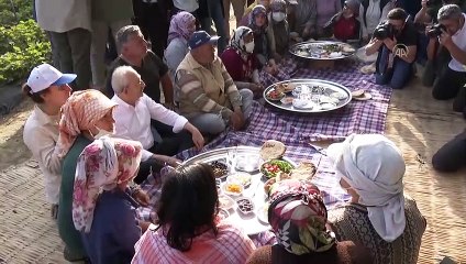 AYDIN - Kılıçdaroğlu, işçilerle kahvaltı yaptı