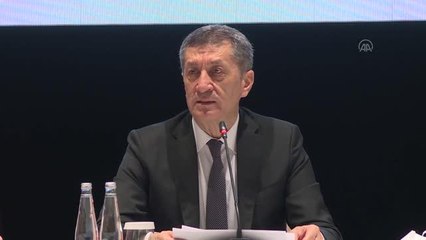 Milli Eğitim Bakanı Ziya Selçuk, "Telafide Ben de Varım" tanıtım programında konuştu