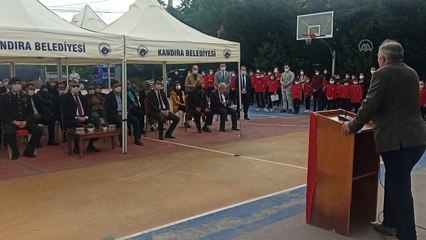 KOCAELİ - Şehit İrfan Yaman'ın anısına silah arkadaşlarının desteğiyle kütüphane açıldı