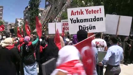 VAN - Aileler çocuklarına kavuşmak için HDP İl Başkanlığı önünde eylem yaptı
