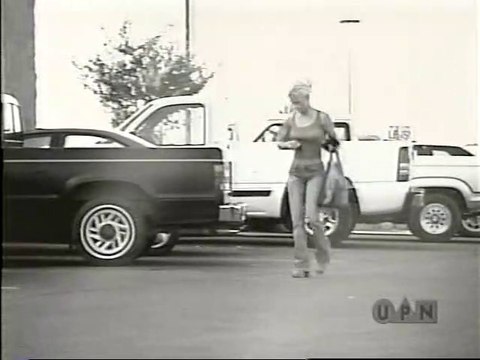 Someone Stalks The Undertaker's Wife (2001-06-07)