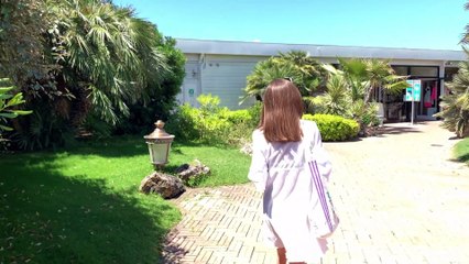 Megnyitottak az olasz strandok, applikáción lehet napágyat foglalni