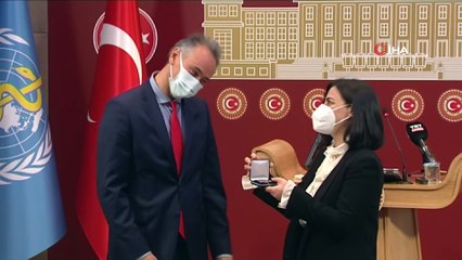 Dünya Sağlık Örgütü’nden TBMM Sağlık, Aile, Çalışma ve Sosyal İşler Komisyonu Başkanvekili Durgut’a anlamlı ödül