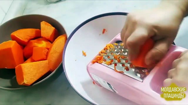 Молдавские плацинды - универсальное вытяжное тесто