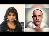 द वायर बुलेटिन: पाकिस्तान की जेल में बंद कुलभूषण जाधव से इस्लामाबाद में मिला उनका परिवार