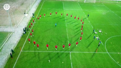 ANTALYA - Antalyaspor 4 futbolcu ile yollarını ayırdı