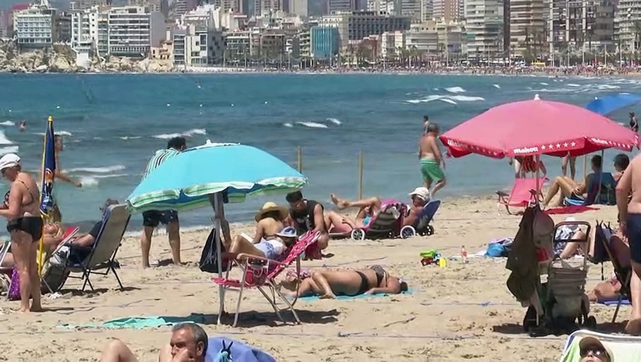 Reino Unido mantiene a toda España en la lista ámbar y desaconseja los viajes