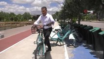 Gölbaşı Belediye Başkanı Şimşek, bisiklet kullanımının yaygınlaştırılması için kurulan GÖLBİS'i test etti