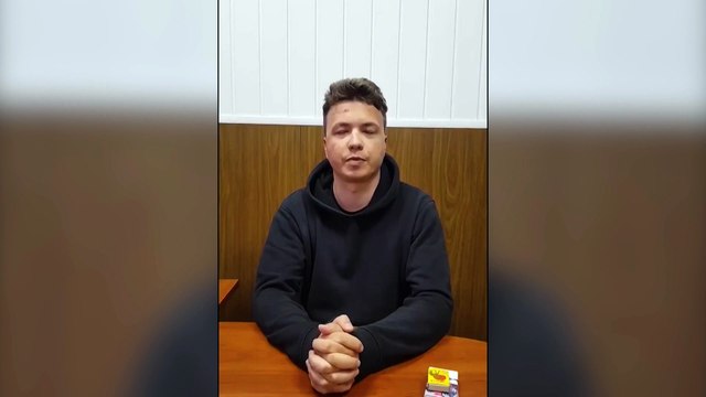 Sono colpevole . Il giornalista bielorusso Protasevich in TV dopo l'arresto