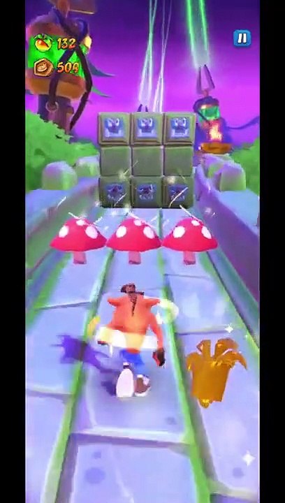 Classic Crash Bandicoot And The Noid Gameplay - Crash Bandicoot: On The Run!