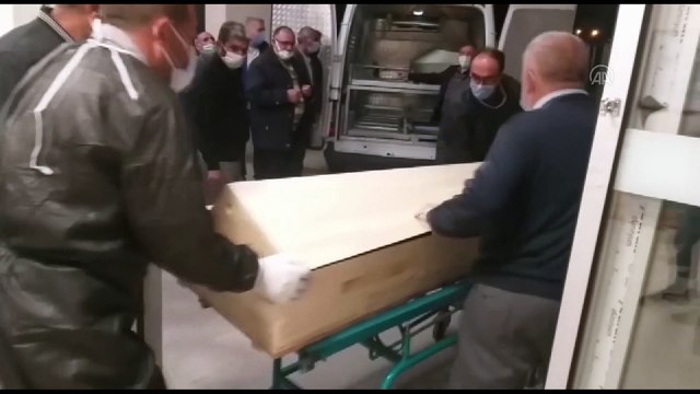 SİVAS - Hafif ticari araç ile otomobil çarpıştı: 9 ölü