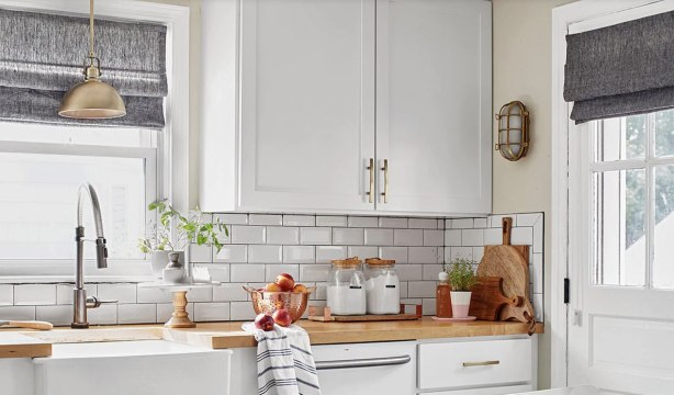 Should You Buy Stock Cabinets or Custom Cabinets for Your Kitchen Renovation?