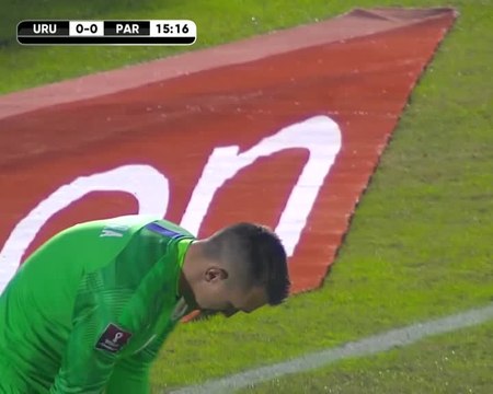 Uruguay held by Paraguay after controversial disallowed goal