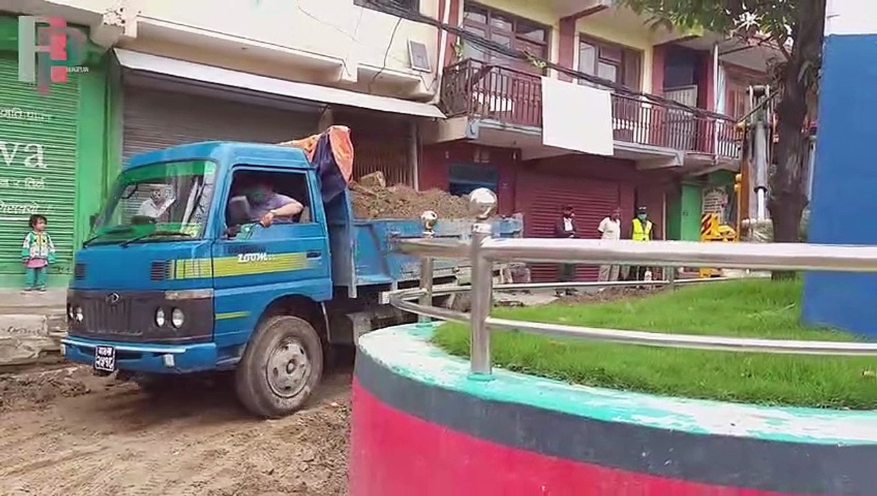 Escorts Dozer Loading Soil On Mini Tripper || Dozer Work Video || RoadPlan || ESCORTS DOZER WORK