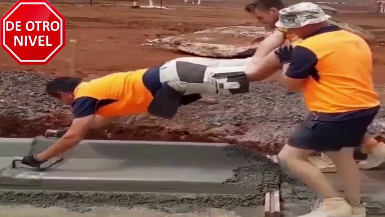 Albañiles NIVEL DIOS Trabajadores NIVEL DIOS Ingeniosos Trabajadores Que Estan A Otro Nivel ▶1