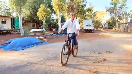 Leonora school program teaches students to care for animals