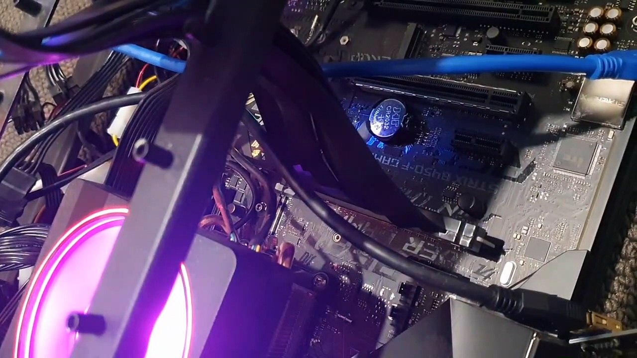 Mining Basics _ Multi GPU _ PSU Capacity and Selection _ Raiser _ PCIe Gen 1 vs 3 - Part 3